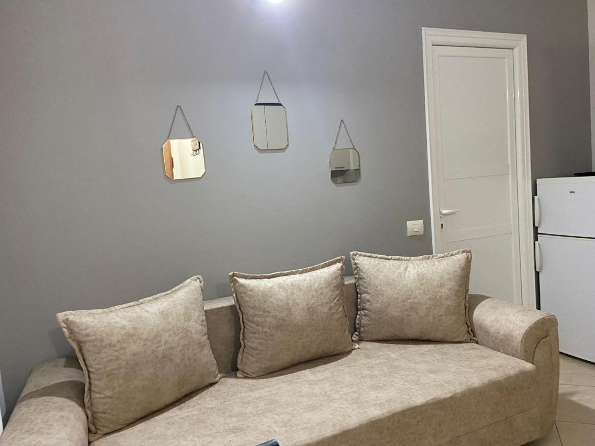 Lungomare Vlore Con Garage Privato 2 Daire Dış mekan fotoğraf